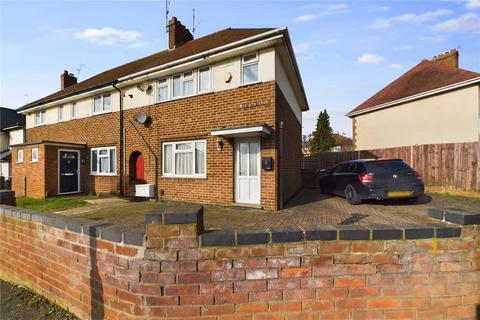 3 bedroom end of terrace house to rent, Cranford Road, Northampton NN2