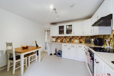14 Broughton Road, Lodge, Wrexham, LL11 5NG