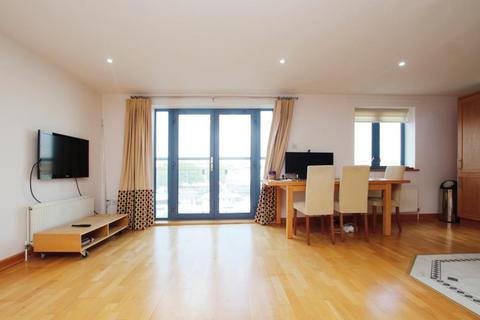 2 bedroom apartment to rent, Cumberland Road, Bristol BS1