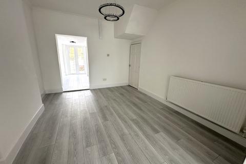 undefined, Main Street, Stapenhill, Burton-on-Trent, DE15