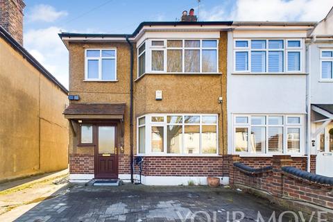 Forest Road, Havering RM7