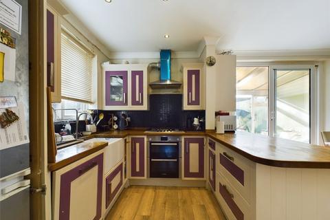 5 Forest Road, Romford, RM7 8DU