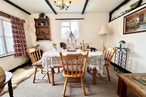 2 bedroom cottage for sale, Oak Cottage, North Lane, Bickington, EX31