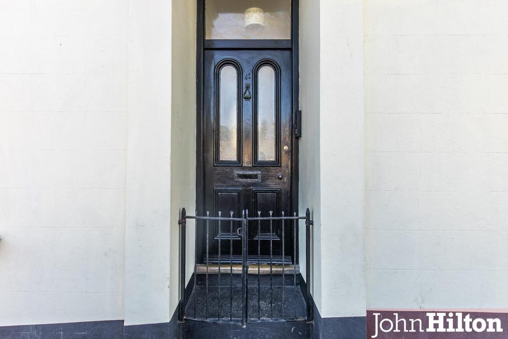 Chichester Place-7.jpg