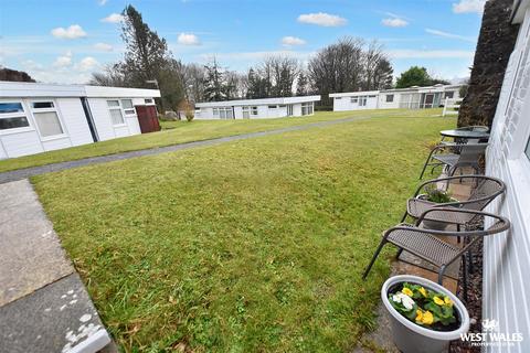 2 bedroom chalet for sale, Roch, Haverfordwest