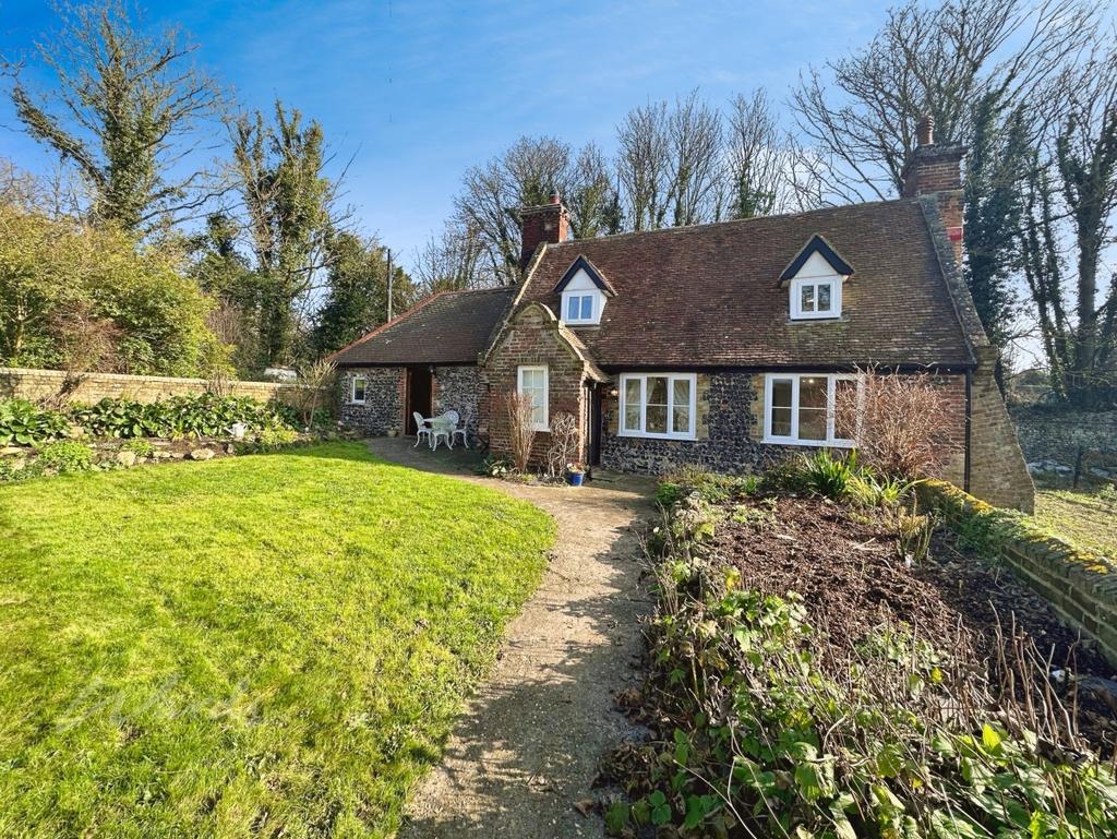 Cottage main