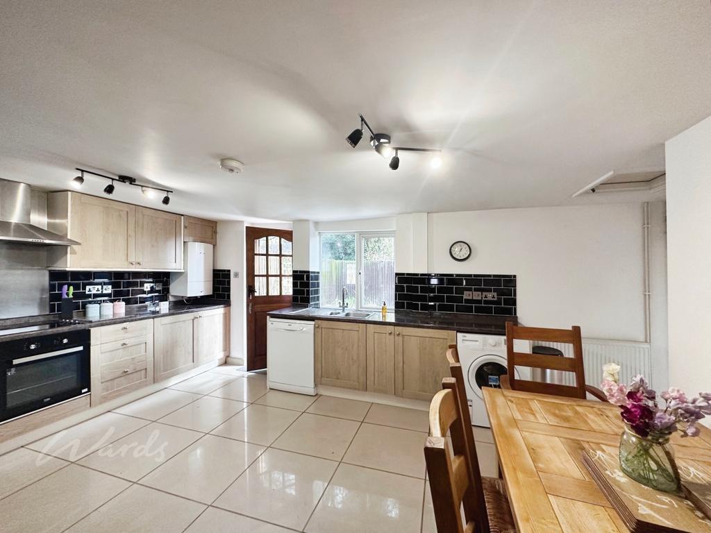 Cottage kitchen