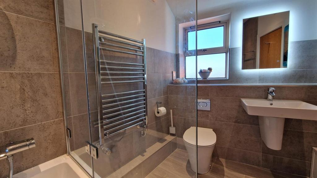 Bath3.jpg