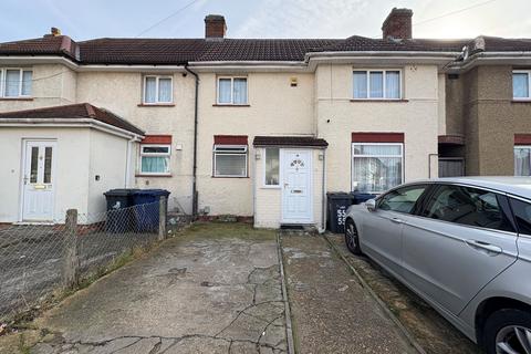 3 bedroom terraced house for sale, Allendale Avenue, Southall