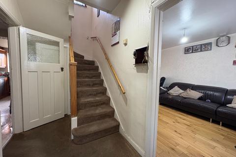 3 bedroom terraced house for sale, Allendale Avenue, Southall