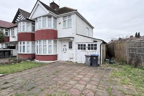 3 bedroom semi-detached house to rent, Berkeley Road, London