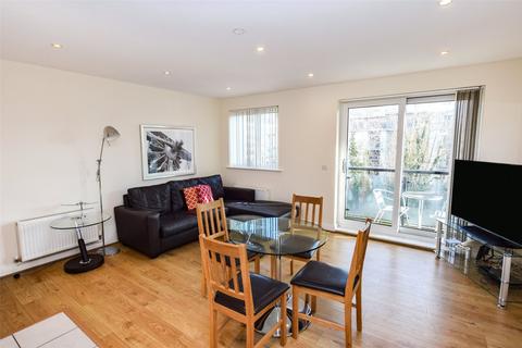 2 bedroom apartment for sale, Farnborough Road, Hampshire GU14