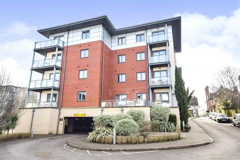 2 bedroom apartment for sale, Farnborough Road, Hampshire GU14