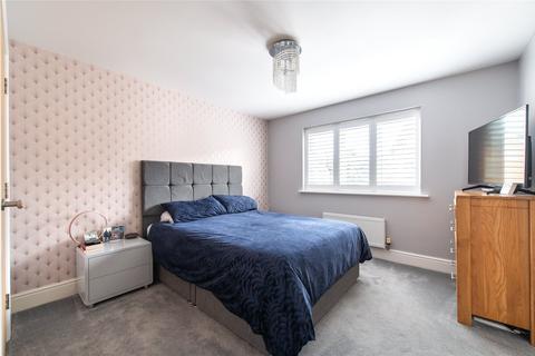 8 Archbishops Crescent, Gillingham, ME7 2WL