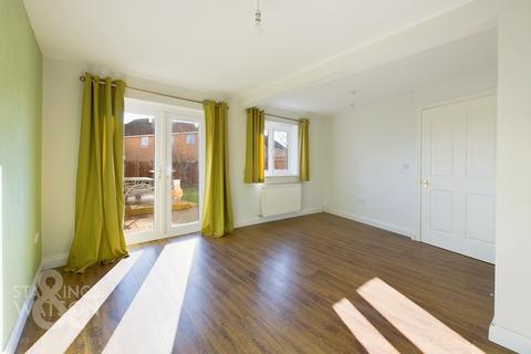 122 Mountbatten Drive, Norwich, NR6 7PP