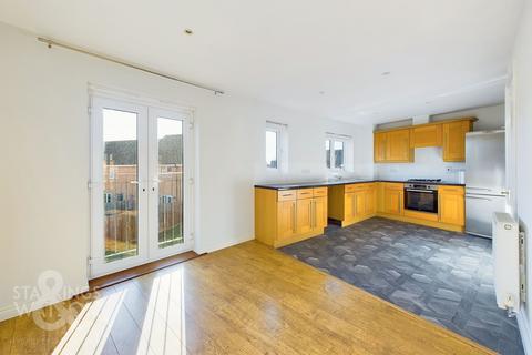 122 Mountbatten Drive, Norwich, NR6 7PP