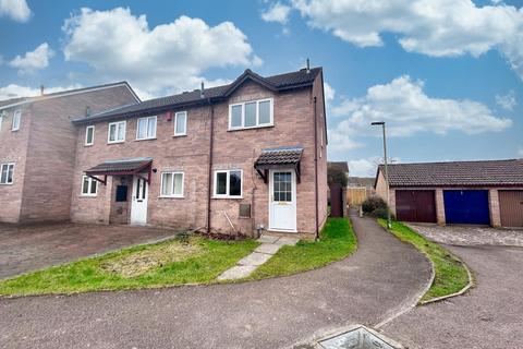 2 bedroom terraced house to rent, Swallowtail Close, Cheltenham GL51