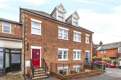 3 bedroom terraced house to rent, Western Road, Winchester SO22