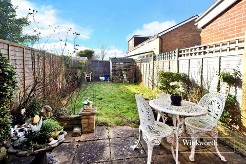 54 Cotswold Way, Worcester Park, KT4 8LN