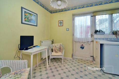 54 Cotswold Way, Worcester Park, KT4 8LN