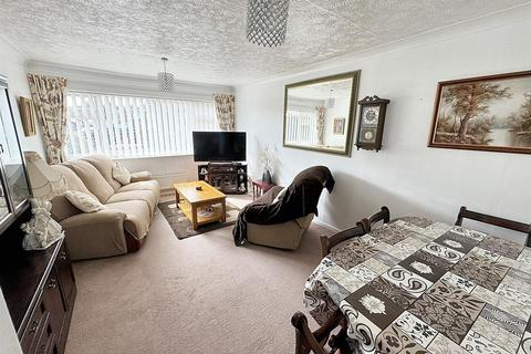 2 bedroom semi-detached bungalow for sale, Lilac Avenue, Sutton Coldfield