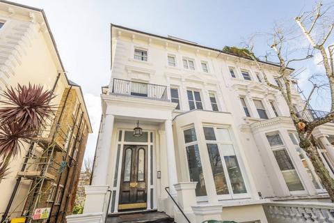 3 bedroom flat to rent, Belsize Park, Belsize Park, London, NW3