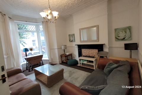 6 bedroom house to rent, Gwydr Crescent, Uplands,