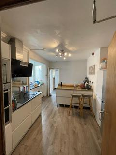 undefined, Gwydr Crescent, Uplands,