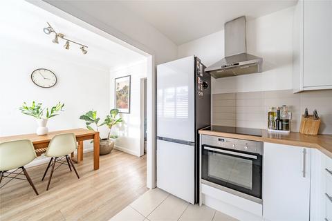 3, Lang Court, 6 Upper Brighton Road, Surbiton, KT6 6LE