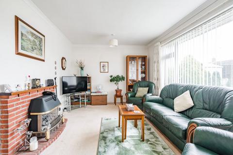 Elmhurst Avenue, Oulton Broad