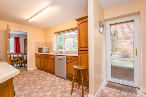 3 bedroom bungalow for sale, Exeter EX4