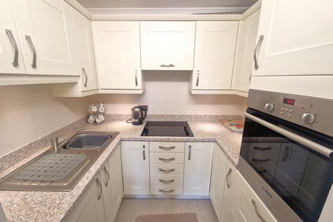 1 bedroom flat for sale, Blackberry Lane, Halesowen B63