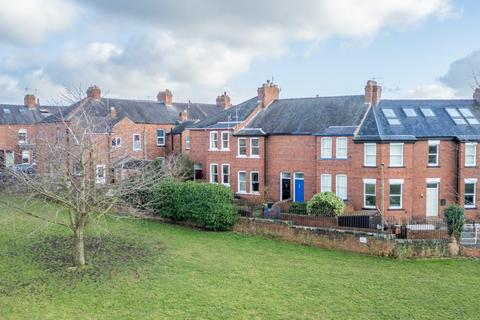 2 bedroom terraced house for sale, Knavesmire Crescent, York