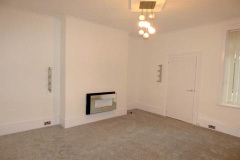 2 bedroom flat to rent, Hartington Terrace, South Shields