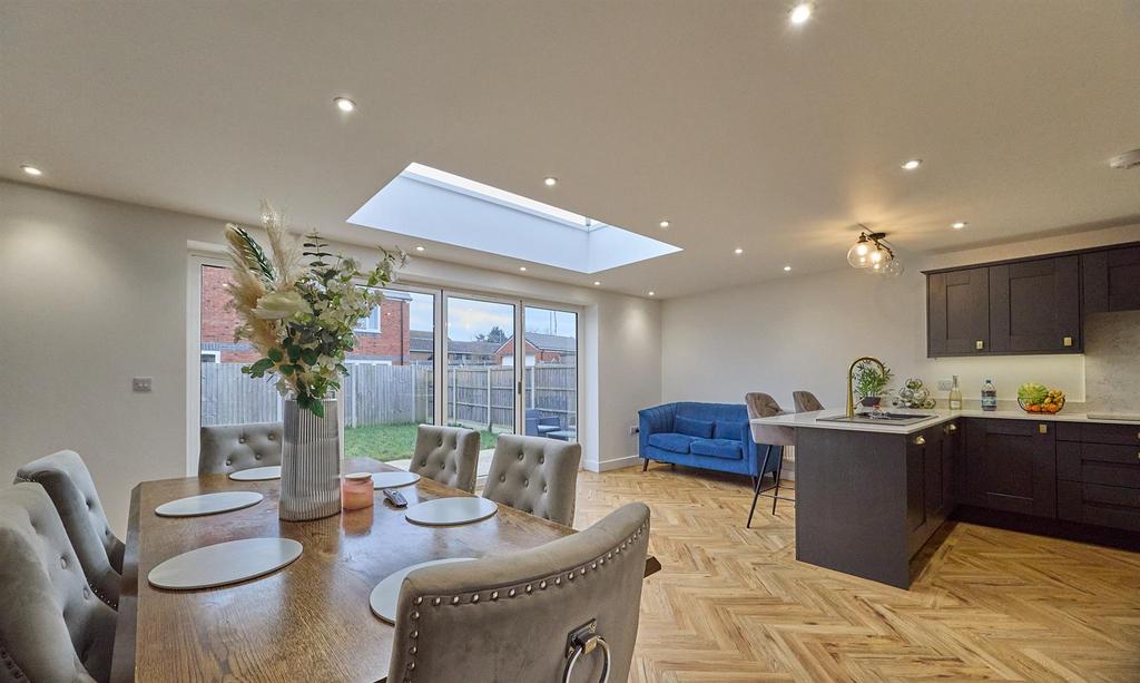 Open Plan Kitchen Dining Room