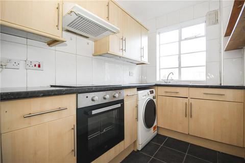 3 bedroom apartment to rent, Streatham High Road, London, SW16