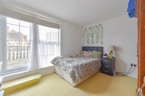 1 bedroom apartment for sale, St Lucia House, 54 The Avenue, Northampton