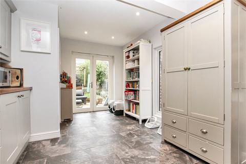 13 Vambery Road, London, SE18 3HA
