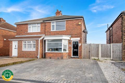 2 bedroom semi-detached house for sale, Tennyson Avenue, Sprotbrough, Doncaster