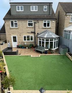 22 Croftlands, Bradford, BD10 8RW