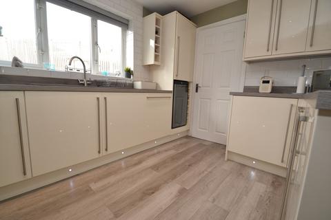 22 Croftlands, Bradford, BD10 8RW