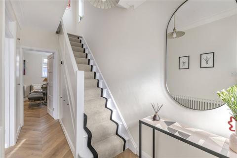 31 Mounthurst Road, Bromley, BR2 7QW