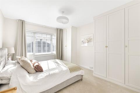 31 Mounthurst Road, Bromley, BR2 7QW