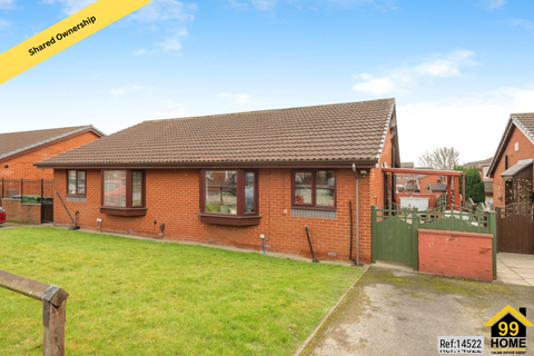 2 bedroom semi-detached bungalow for sale, Richmond Hill Approach, Leeds, LS9