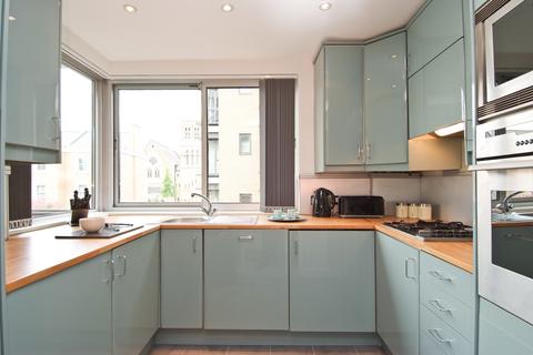 1 bedroom apartment for sale, Campden Hill Road London W8