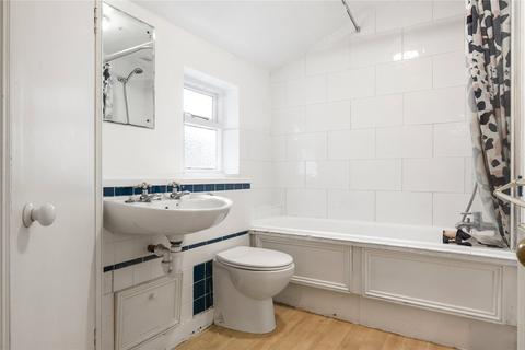 24 Wyatt Road, London, N5 2JU