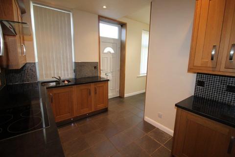 2 bedroom property to rent, Thornton Road, Thornton, Bradford