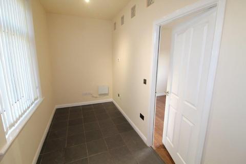 2 bedroom property to rent, Thornton Road, Thornton, Bradford