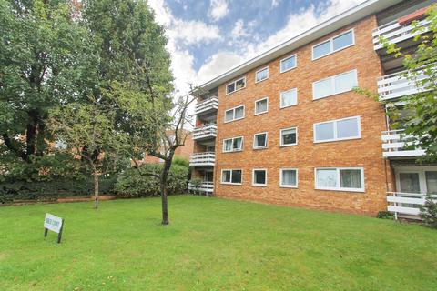 2 bedroom flat for sale, Maldon Road, Wallington SM6