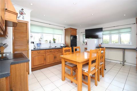 2 bedroom bungalow for sale, Hengistbury Road, Barton On Sea, Hampshire, BH25